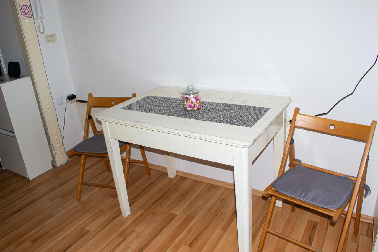 Studio Apartment Kontiki Rijeka Eksteriør billede