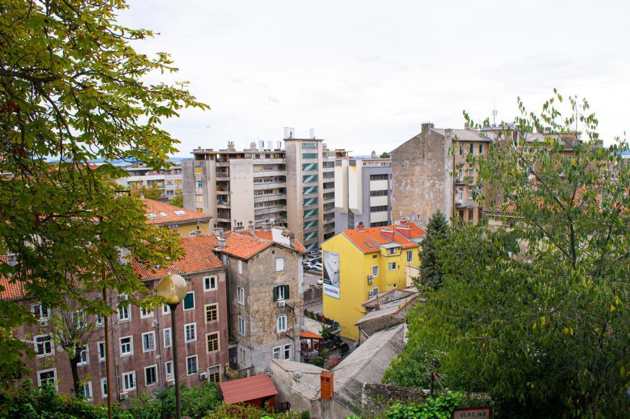 Studio Apartment Kontiki Rijeka Eksteriør billede